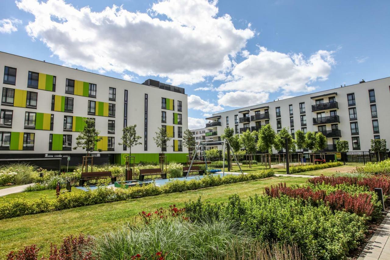 First -- Green Zoliborz Apartment 2 Варшава Екстериор снимка